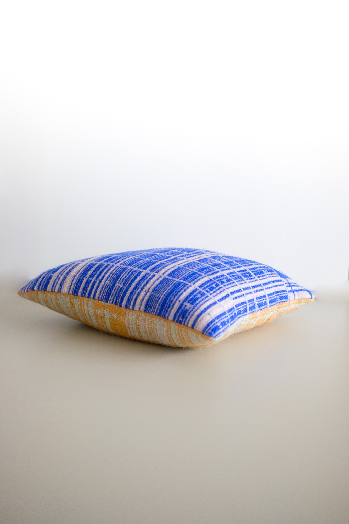 DUO Pillow Peach I Electric Blue